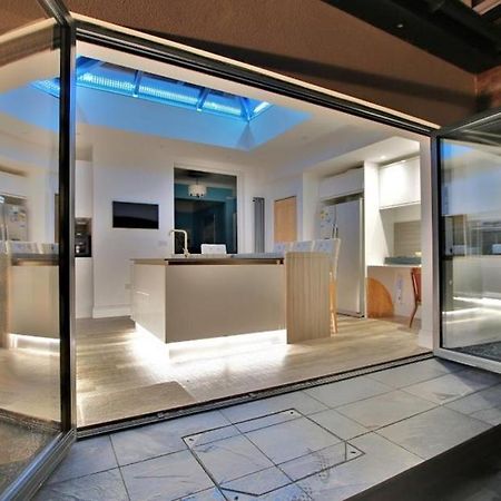 The House - Southampton Villa Екстериор снимка