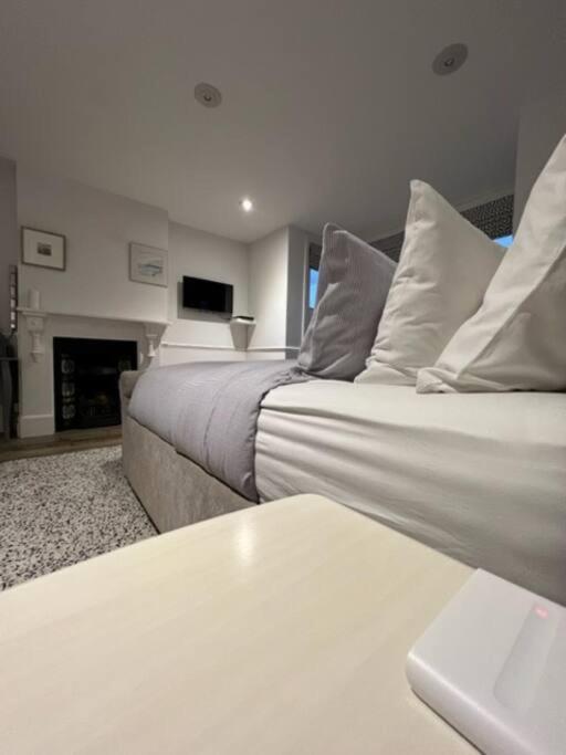 The House - Southampton Villa Екстериор снимка