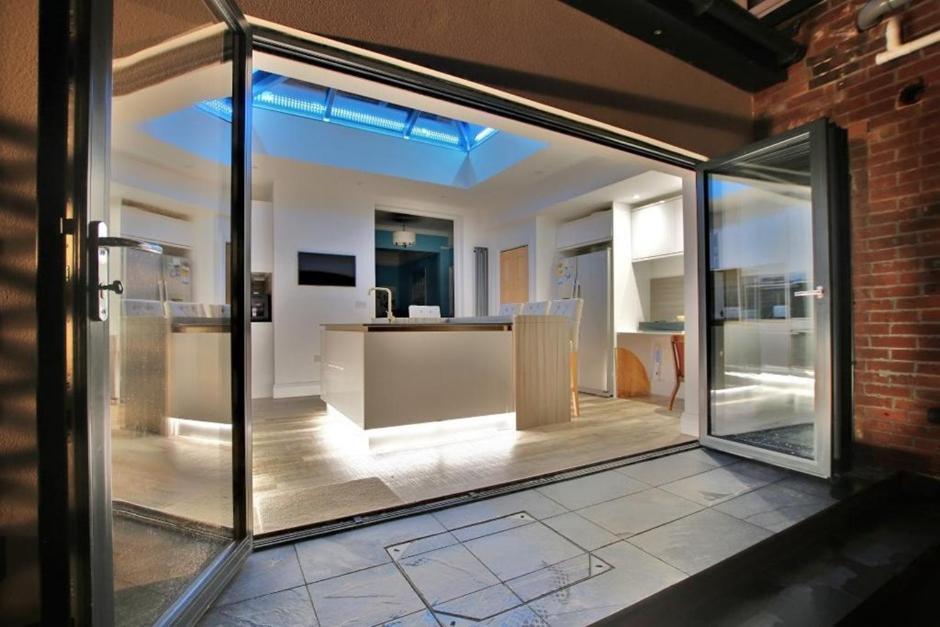 The House - Southampton Villa Екстериор снимка