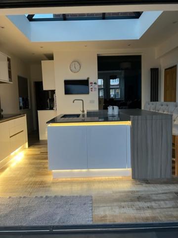 The House - Southampton Villa Екстериор снимка